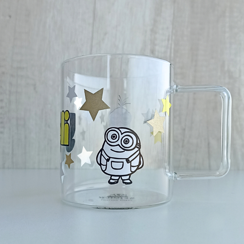 Taza Minions personalizada de 400ml.