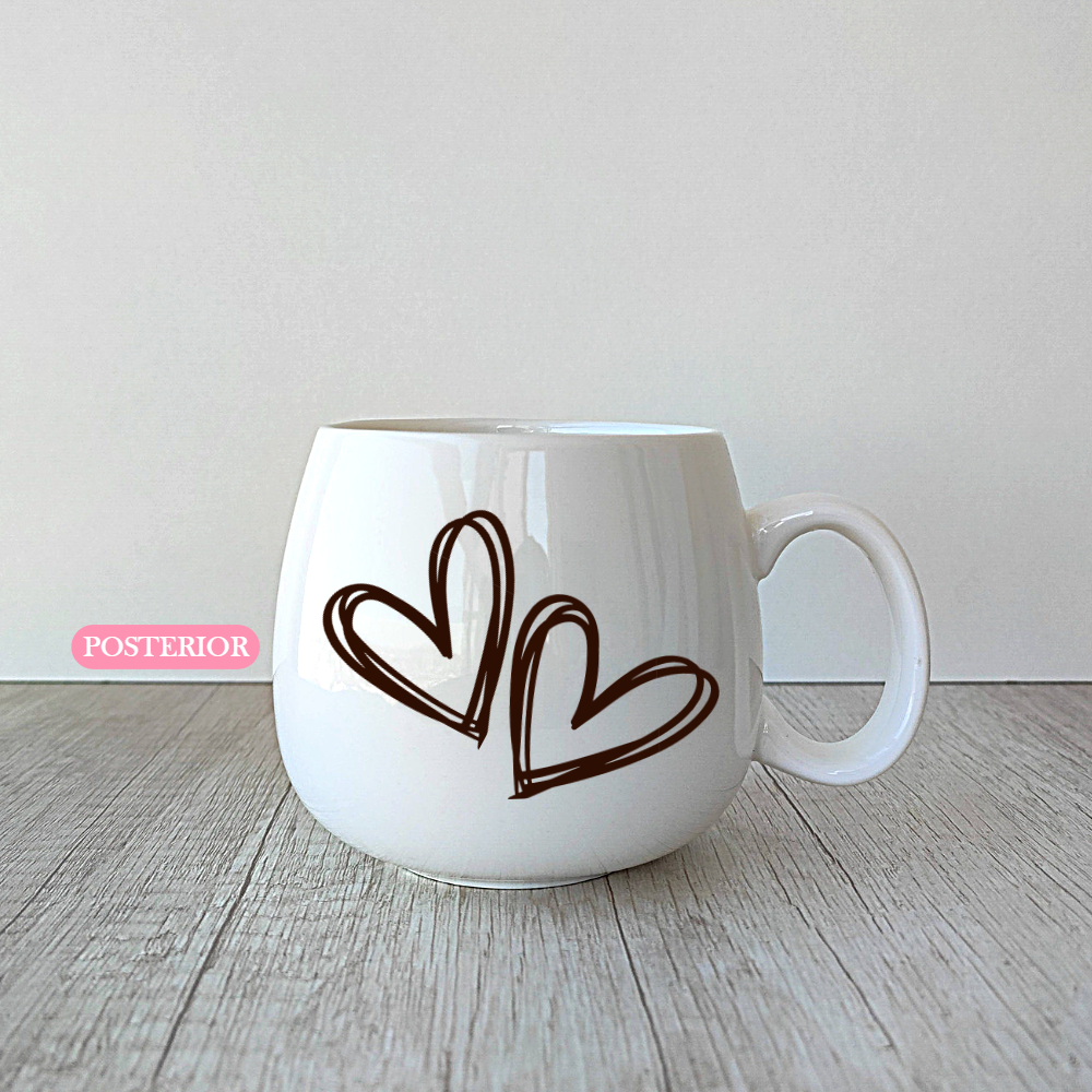 Taza Nombre y Corazones personalizada de porcelana de 400ml