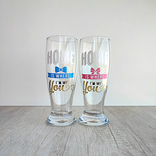 Set de 2 Vasos Cerveceros rosa y celeste Home is where I´m with you de 300ml